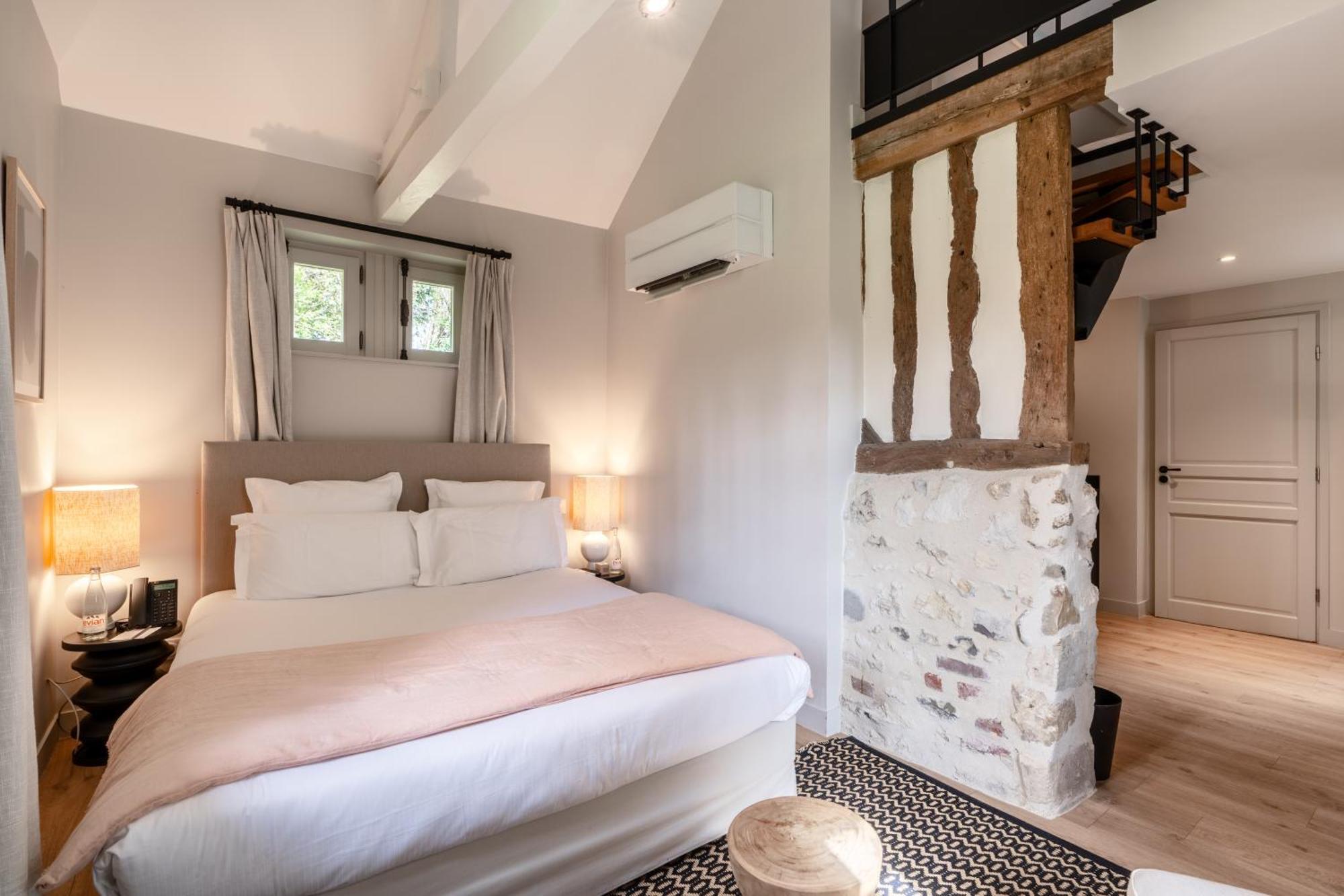 Les Manoirs Des Portes De Deauville - Small Luxury Hotel Of The World Canapville  Exterior photo