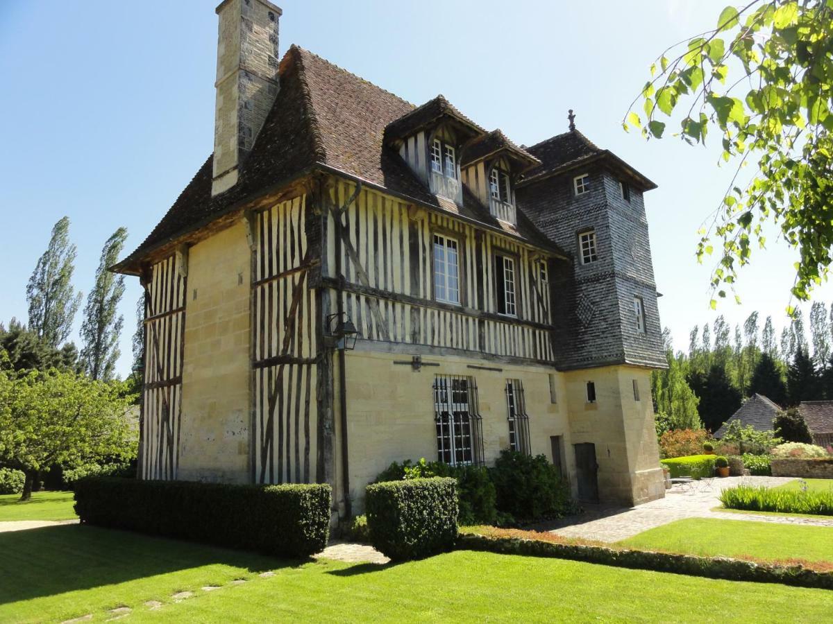 Les Manoirs Des Portes De Deauville - Small Luxury Hotel Of The World Canapville  Exterior photo